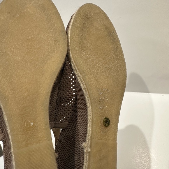 Almafi Women's Gaila Wedge Suede Sandals - Picture 3 of 6